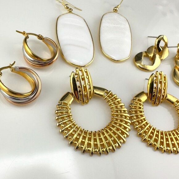Gold Tone Earring bundle lot Door Knocker Hoop Dangle Drop Chain link - Picture 2 of 5